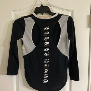 Under Armour Girls long sleeve top